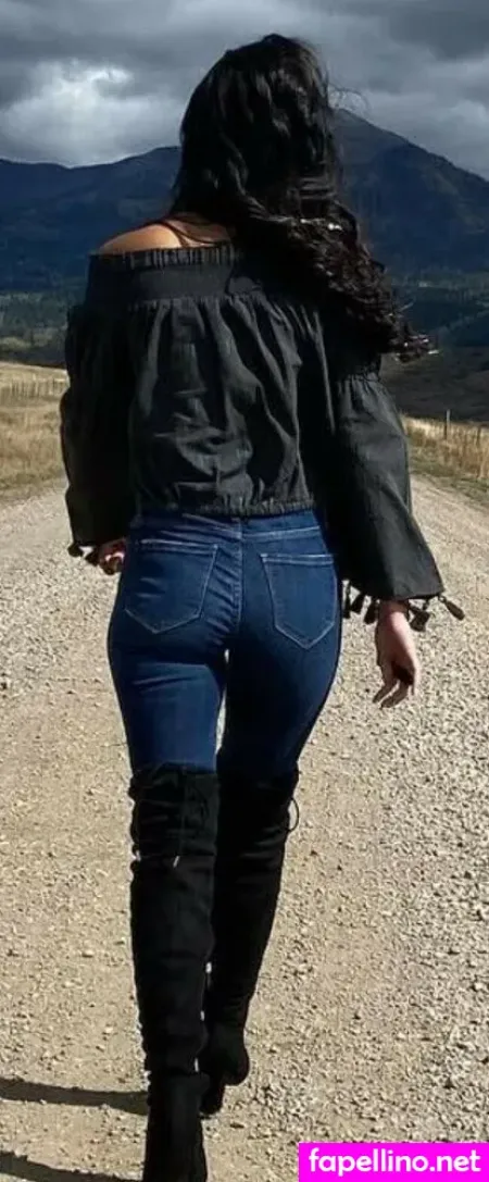 Arleigh Burke OnlyFans Thumbnail #B1SUTYn4bg