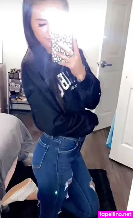 Arleigh Burke OnlyFans Thumbnail #TPunRoGZ6b