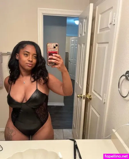 Armani Doll OnlyFans Thumbnail #L1zxH9t326