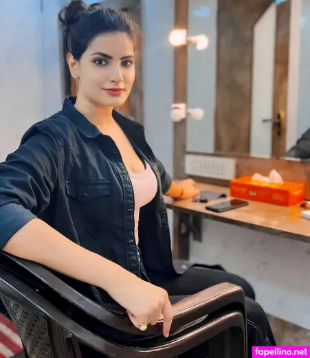 Arshi Bharti Shandilya Main Profile Photo