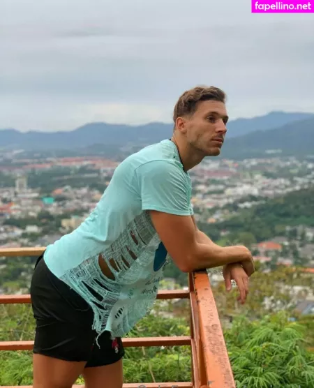 Arsimply OnlyFans Thumbnail #ouEeWkpEPL