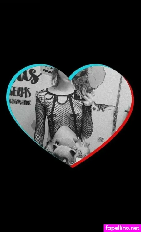 Art Hoe31 OnlyFans Thumbnail #zWBq5MWERI