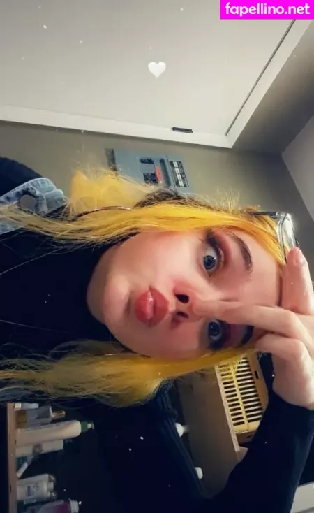 Art1stdotz OnlyFans Thumbnail #bK4Dq8iwmv