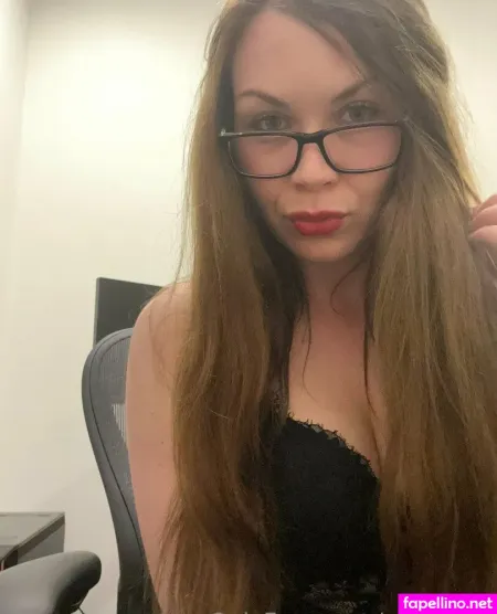 Arteich OnlyFans Thumbnail #CBWUm2s9E1