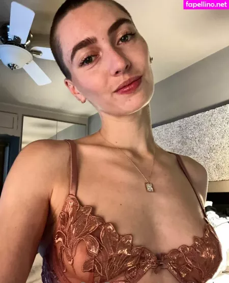 Artemis Sixx OnlyFans Thumbnail #xq4b9DW3Fx