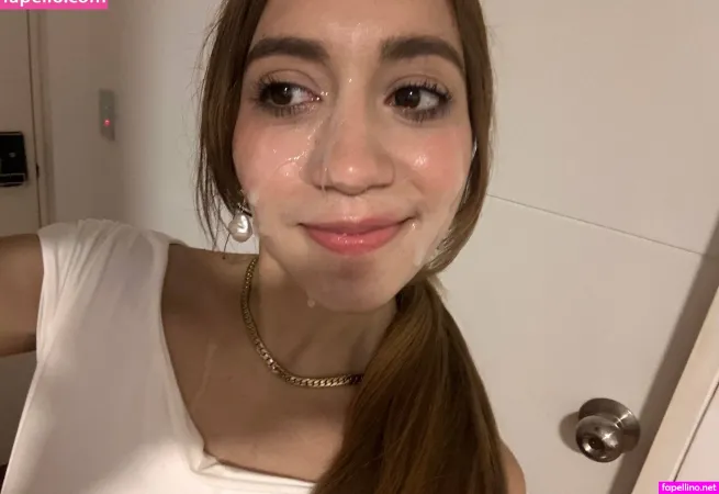 Artemiscarmona 4 OnlyFans Thumbnail #jQfud7rtCh