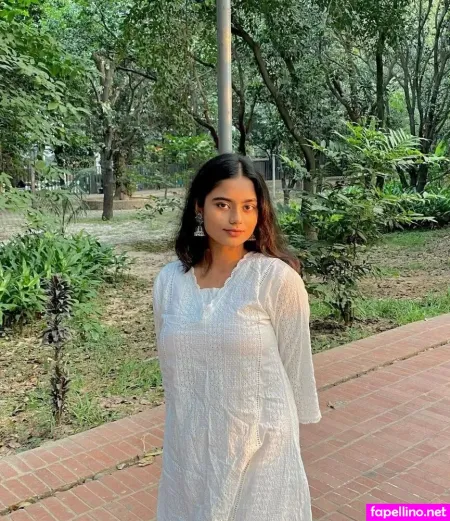 Arthi Rehmann OnlyFans Thumbnail #VM9eWdYRQV