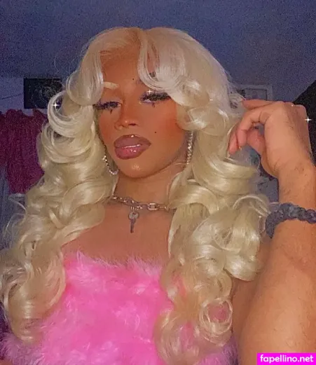 Artiethepixieee OnlyFans Thumbnail #UMIOBUk1Gn