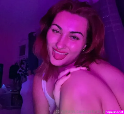 Artistic Mistress0 OnlyFans Thumbnail #C0V2Uw0gBD