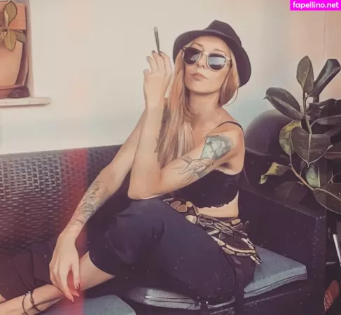 Artnvenom OnlyFans Thumbnail #F1KN6goSnZ