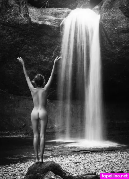 Artofdanworld OnlyFans Thumbnail #xbJwbJ7Io2