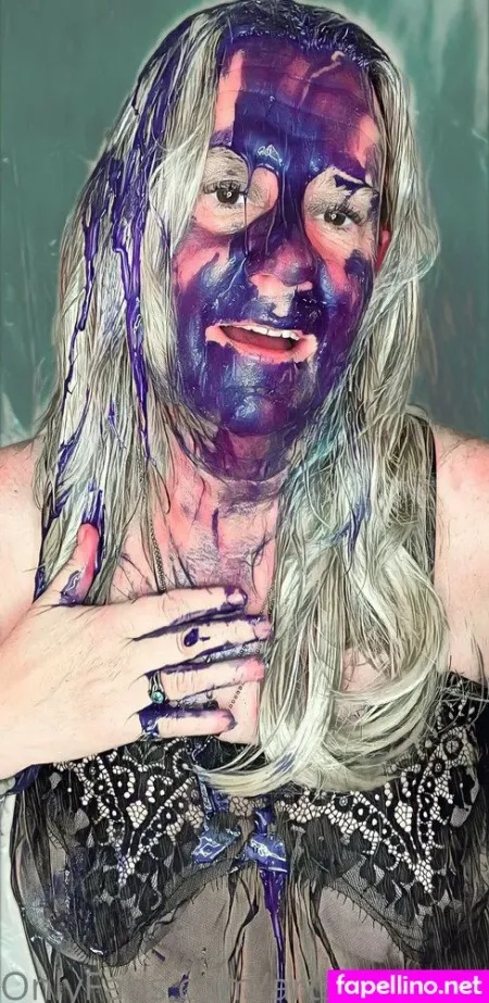 Artsyinkedblonde OnlyFans Thumbnail #DJFprTJGZG