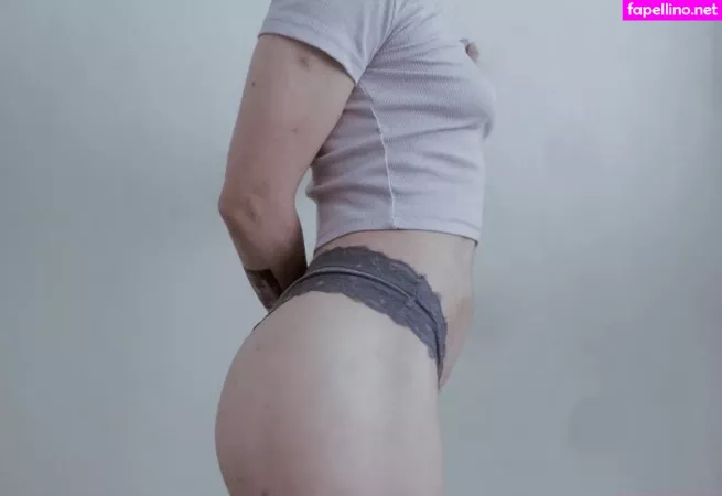 Artsymoi OnlyFans Thumbnail #2g5VXzG1ii