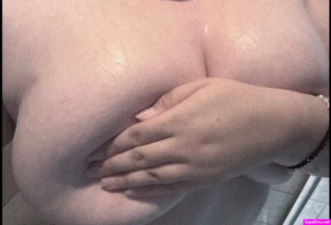 Aruna Reaver OnlyFans Thumbnail #JRtYQaOFqL