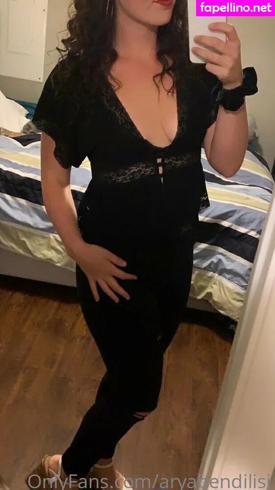 aryabendilisi, bribeeartistry Nude Leaked OnlyFans Photo #Xks2rrwQw6