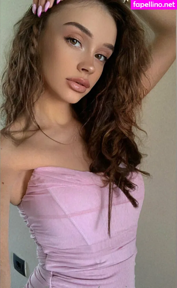 angiecoleee, aryaincollege Nude Leaked OnlyFans Photo #40us2W5L16