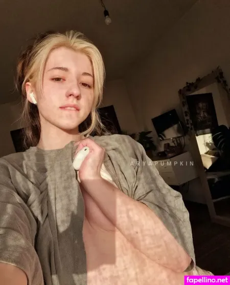 Aryapumpkin 5 OnlyFans Thumbnail #M5j0H3VffF