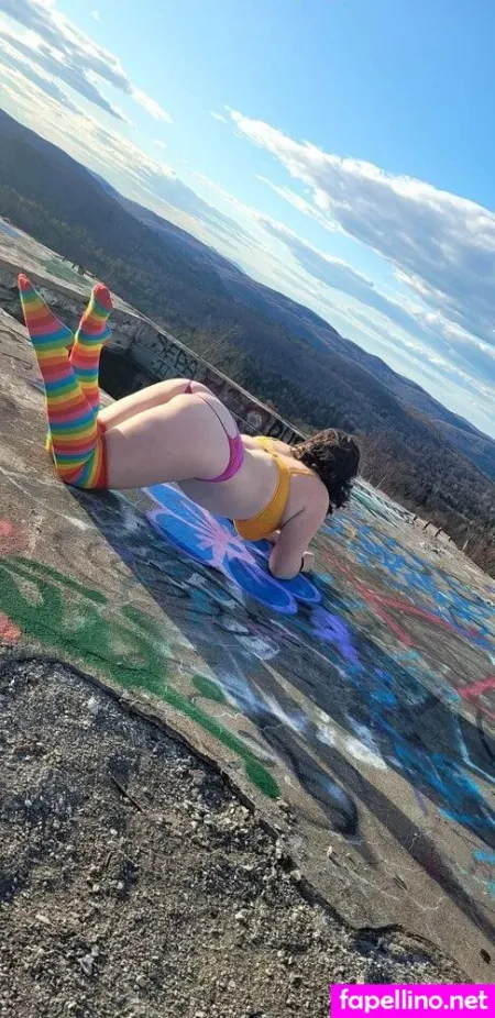 Aryellestclaire OnlyFans Thumbnail #gJUh564Xox