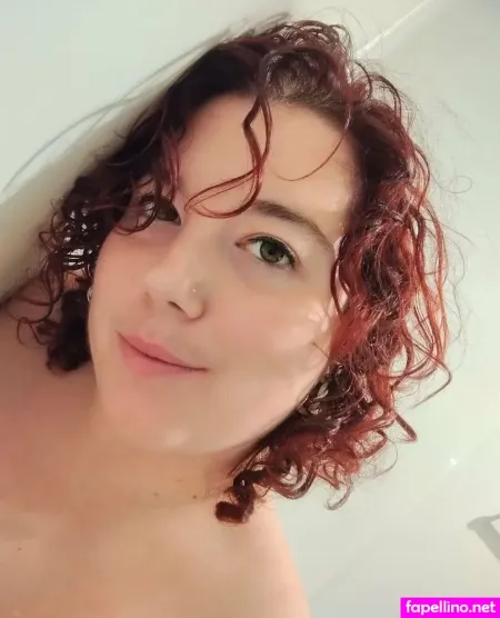 Aryellestclaire OnlyFans Thumbnail #liAKRq4sEz