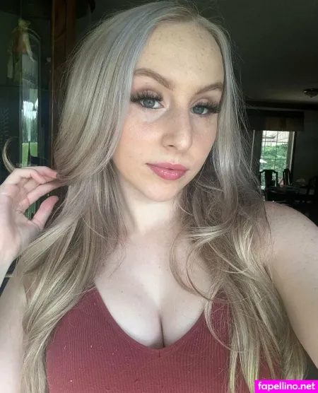 Aryeonaxo OnlyFans Thumbnail #PpNmQWZvLW