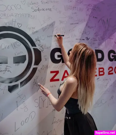 Aryssa614 OnlyFans Thumbnail #6QbUD0llnz