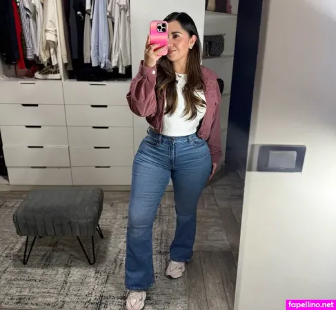 Arzit Aguilar OnlyFans Thumbnail #Mz3LRLBTmW