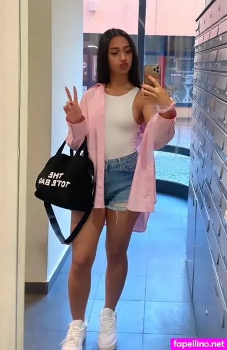 Asaliraniii OnlyFans Thumbnail #P1sdFtv0eT