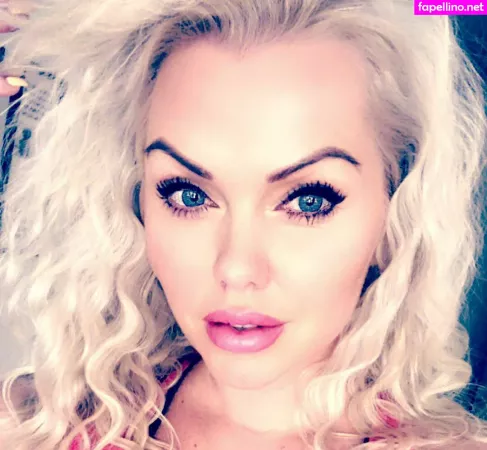 Asdis Ran OnlyFans Thumbnail #9wf84fYjTX