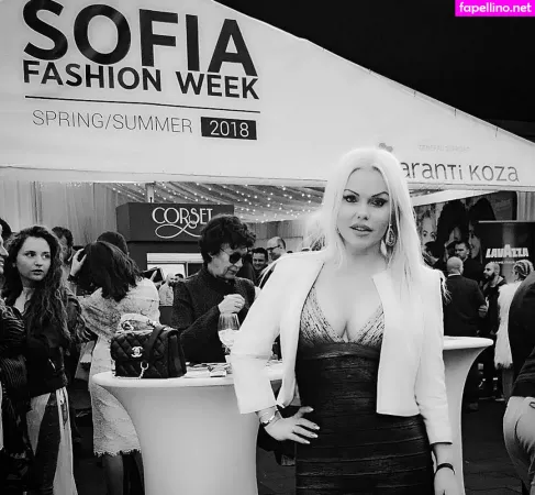 Asdis Ran OnlyFans Thumbnail #kaDmE3Sg9t