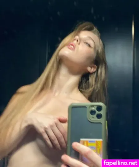 Ash Absinthe OnlyFans Thumbnail #0i7Seqmiv3