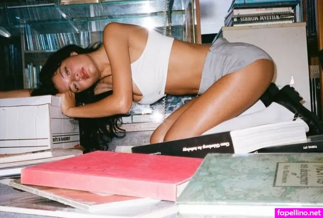 Ash Dalonzo OnlyFans Thumbnail #kDhVNXRgfq