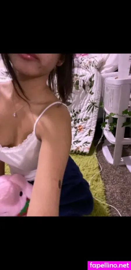 Ash Leyy1 OnlyFans Thumbnail #DVTVDHsz9c