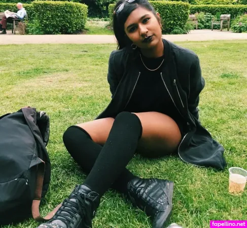 Ash Sarkar OnlyFans Thumbnail #RADEscwkOj