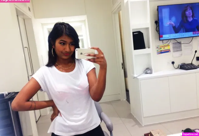 Ash Sarkar OnlyFans Thumbnail #Vb4YkhGta4