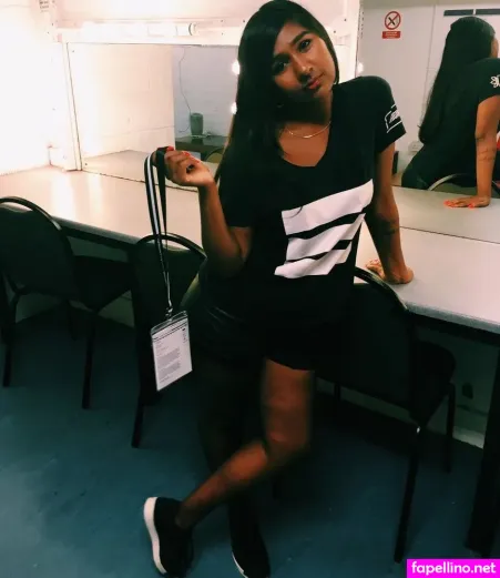 Ash Sarkar OnlyFans Thumbnail #d5TqncY29Y