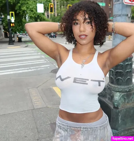 Ashabivinss OnlyFans Thumbnail #L7zlL2w1qF