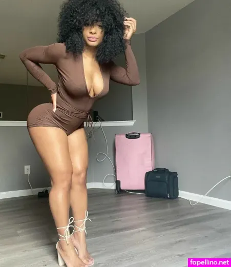 Ashaughnfitness OnlyFans Thumbnail #a2FQVkgkMO