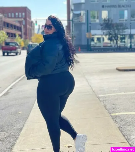 Ashbovaxo OnlyFans Thumbnail #PaLn2Bgdrz