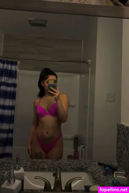 Ashdolan1 1 OnlyFans Thumbnail #3W1zzdQqrB