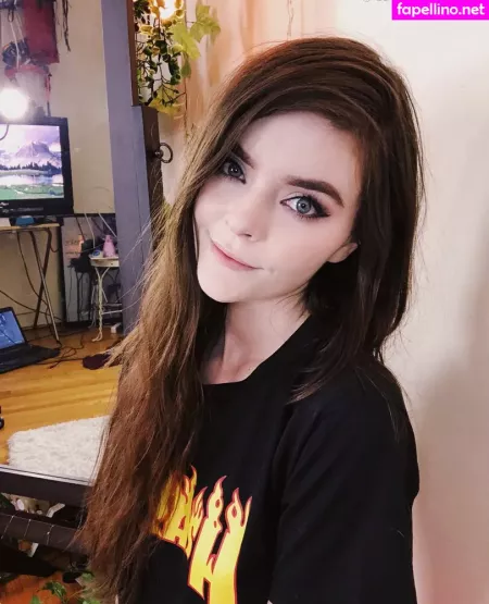 Ashemaree OnlyFans Thumbnail #MDNhymj9rE