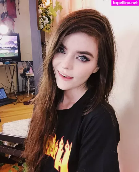 Ashemaree OnlyFans Thumbnail #OSdYwr5xRE