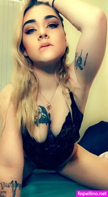 Ashesyofree OnlyFans Thumbnail #KChaO2xPkC