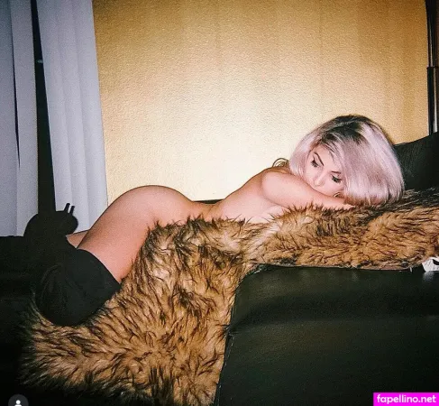 Ashhhh OnlyFans Thumbnail #U06VhFJbgL