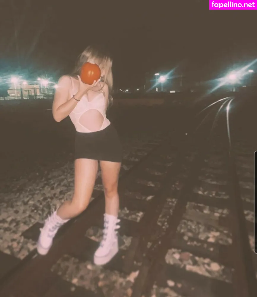 AshlaySlays, ashlayslayss, ashleypriceofficial Nude Leaked OnlyFans Photo #AOBgQmtsf7