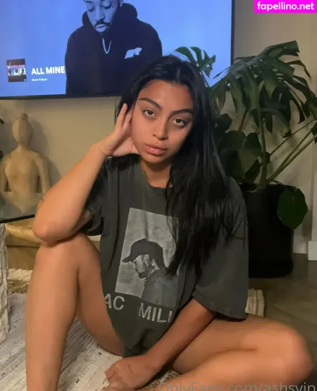 Ashleasoffline OnlyFans Thumbnail #YvbLwh1TXn