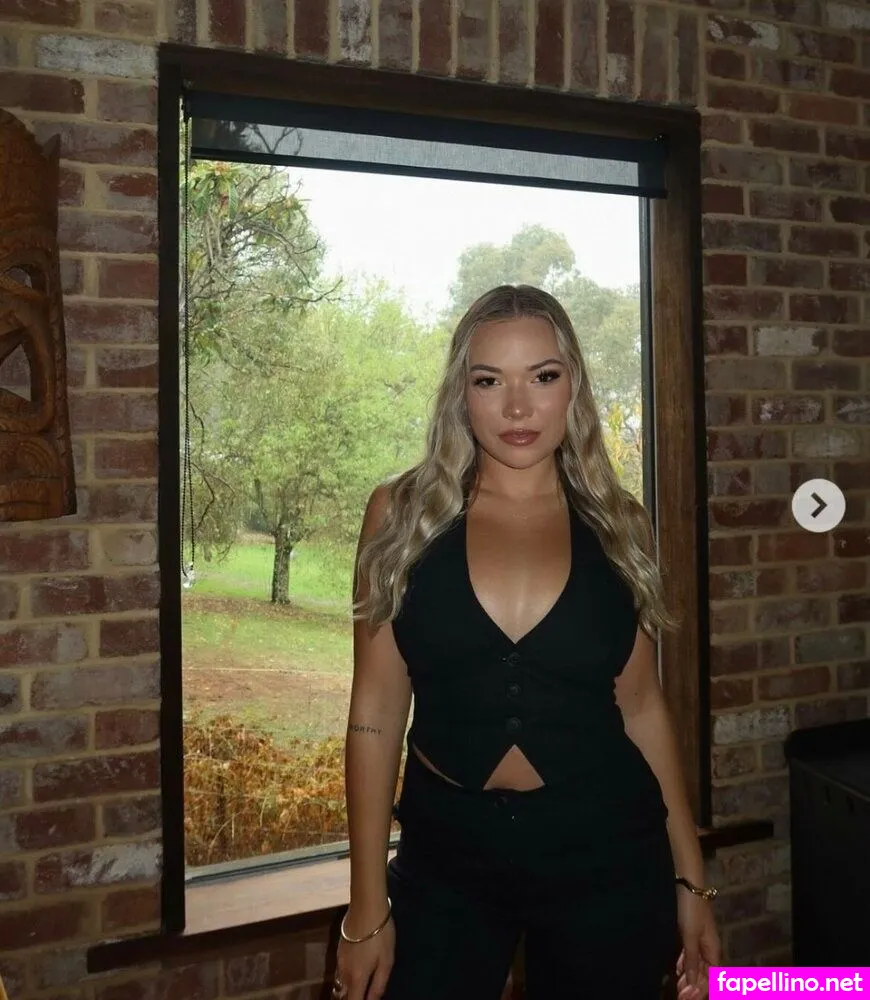 ashlee_crabbe, ashley_4love Nude Leaked OnlyFans Photo #gYVvbHAC50