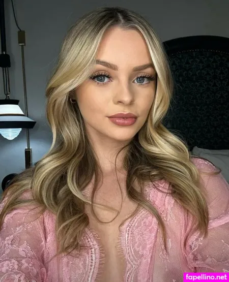 Ashlee Hilton Main Profile Photo