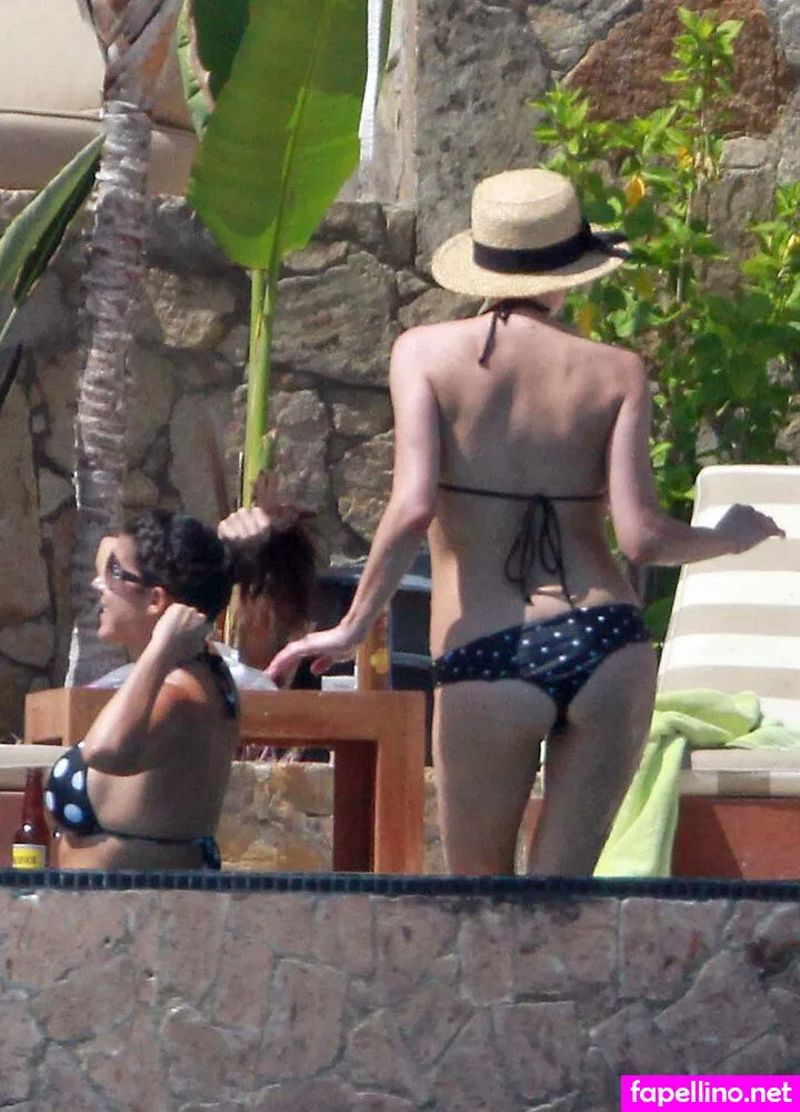 ashleesimpsonross, hippiechick92 Nude Leaked OnlyFans Photo #EI9lkT5uSu