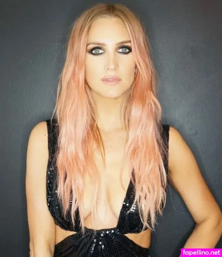 Ashlee Simpson Ross OnlyFans Thumbnail #wnpPHnRJWw