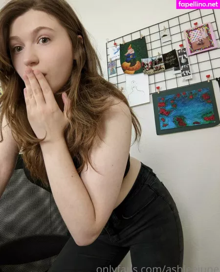Ashleejune OnlyFans Thumbnail #2GkUO2XnaH